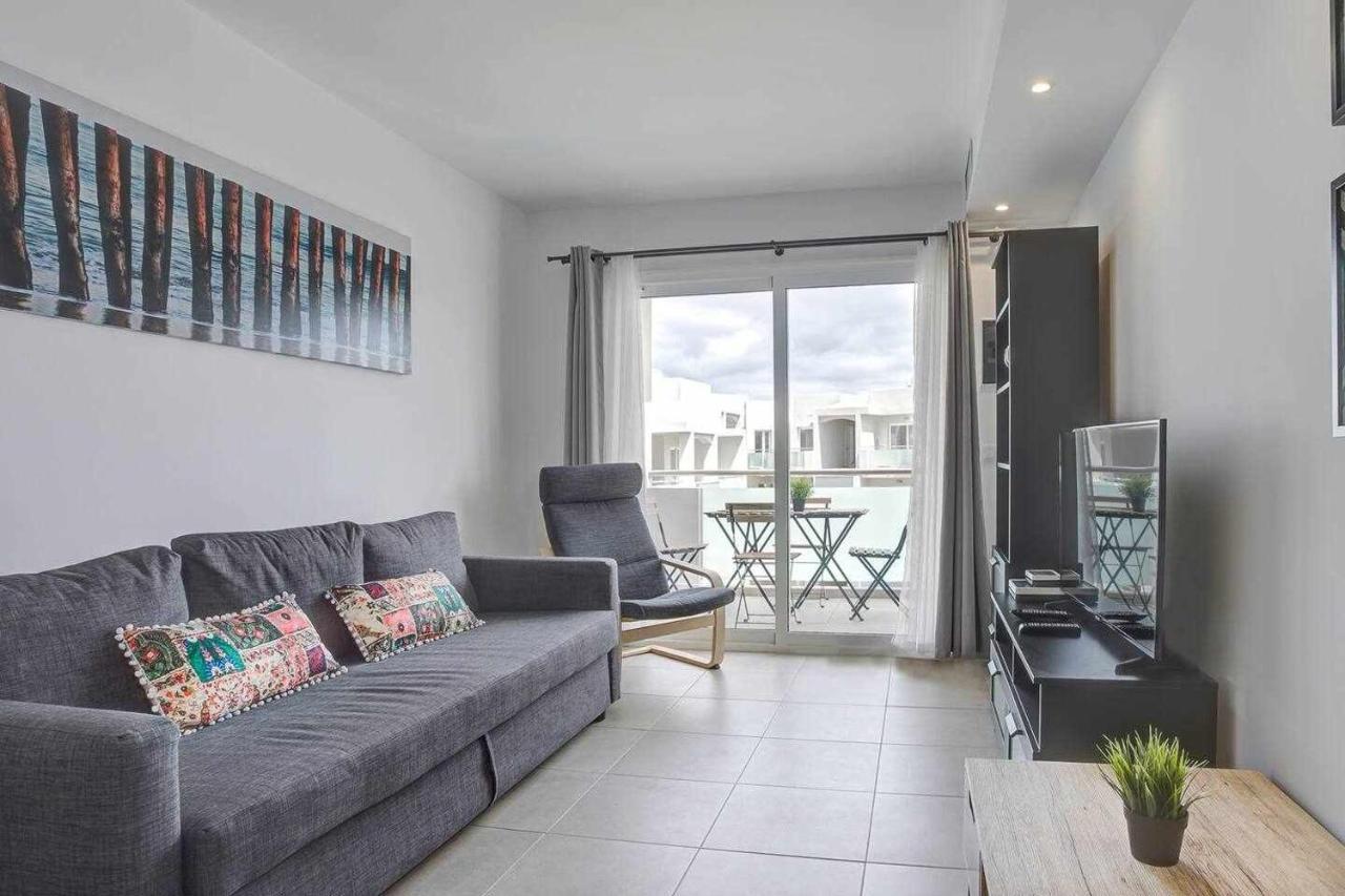 4greta Apartment